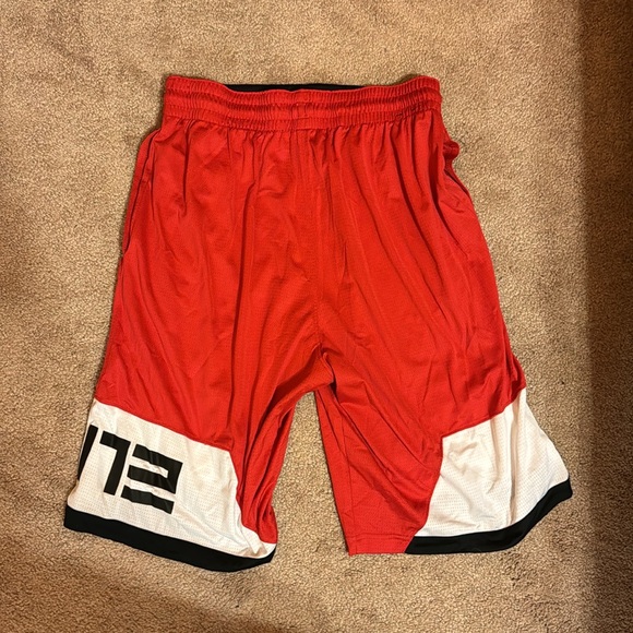 Nike Elite Shorts - Picture 2 of 2
